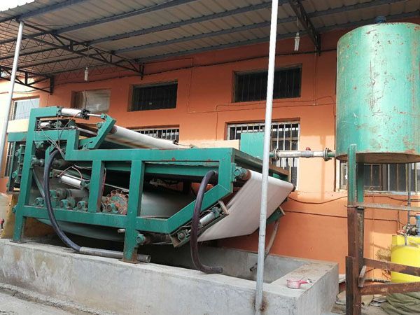 介紹廂式壓濾機的結構